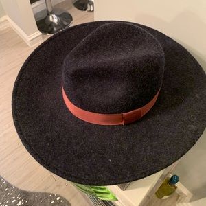 H&m hat